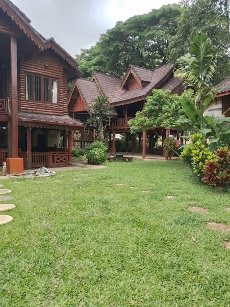 Namsong Bridge Bungalows Vang Vieng Exterior foto